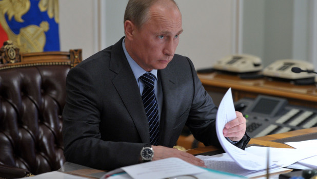 Уголовную ответственность для водителей-лихачей узаконил Путин