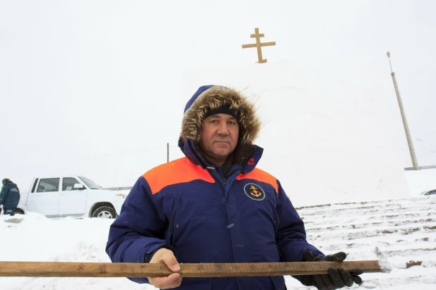 В Барнауле заканчивают подготовку Крещенского городка.