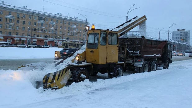 Уборка снега.