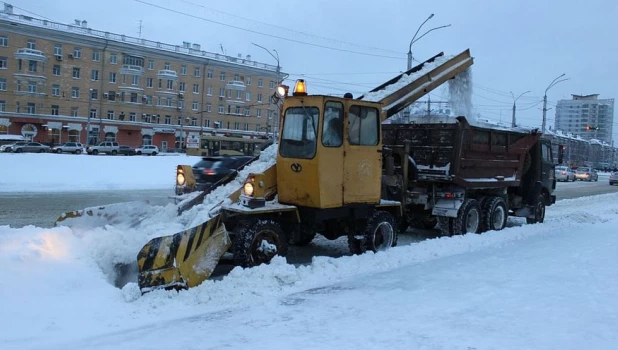 Уборка снега.