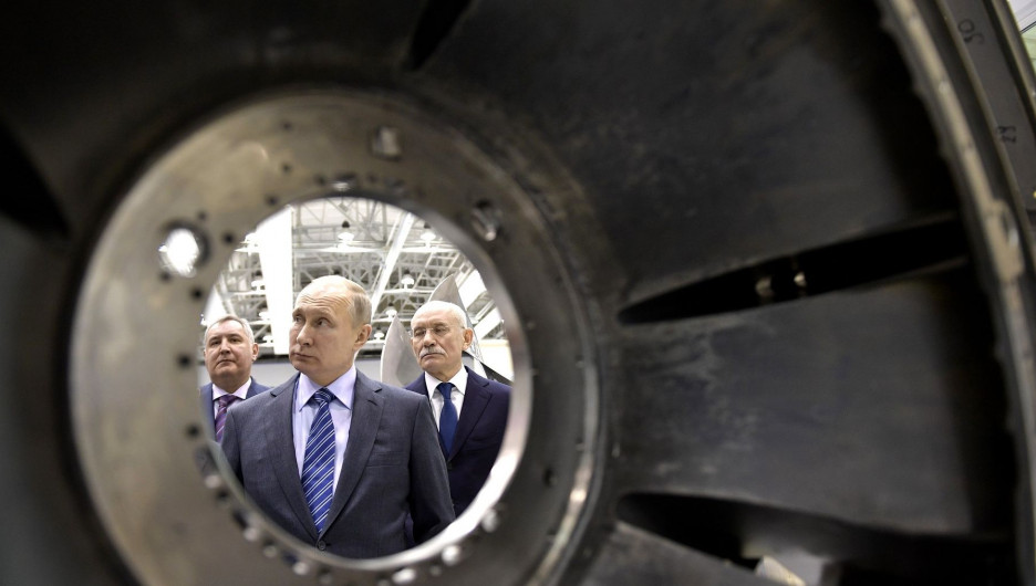 Владимир Путин на Уфимском моторостроительном производственном объединении.