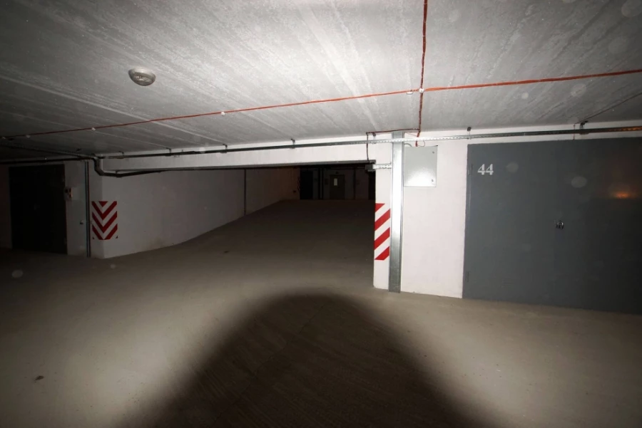 7-этажный гараж-стоянка в "Лазурном 2".