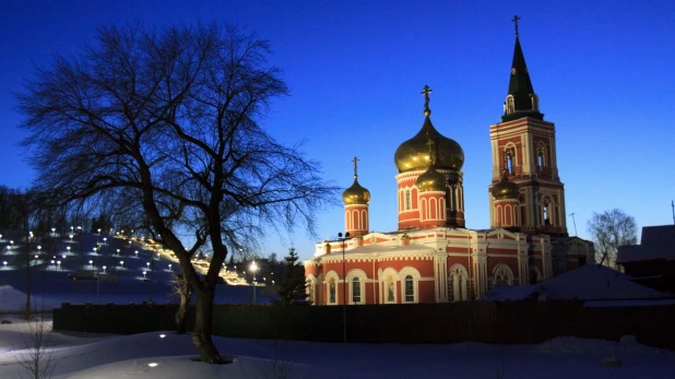 Кровавое суперлуние и затмение в Барнауле.