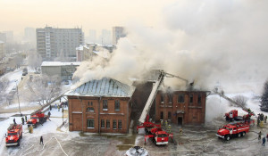 Пожар в "Доме афганца" в Барнауле.
