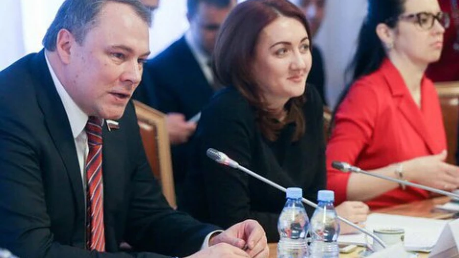 Наталья Кувшинова и Петр Толстой.