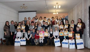 Алтай-Кокс поддерживает юные таланты.