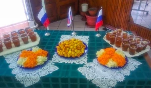 В столовых Алтай-Кокса поздравили мужчин с праздником