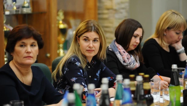 "Круглый стол".