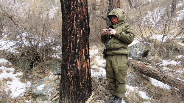 Волонтер WWF Мерген Марков.