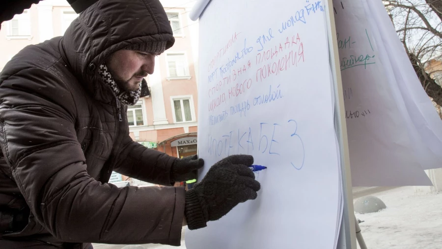 Барнаульцы рассказали ведущему Первого канала Валерию Фадееву #чтонужно сделать в городе. 2 марта 2018 года.