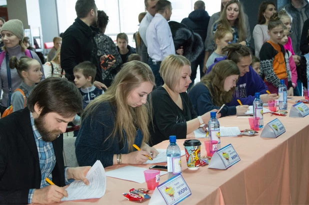 В барнаульском ТРК "СИТИ-центр" прошел конкурс "ТаланШоу". 3 марта 2018 года.