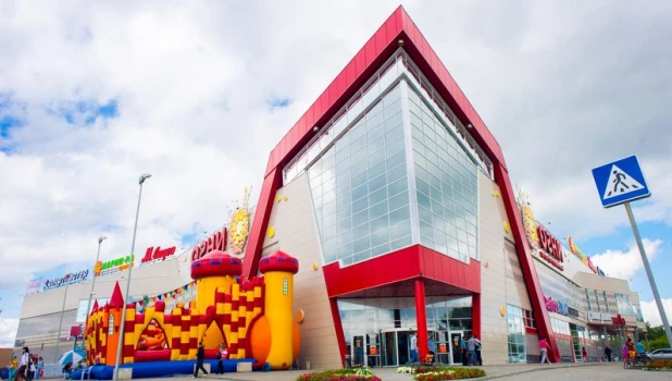 8 Марта - время удивлений в торгово-развлекательном центре "Огни".