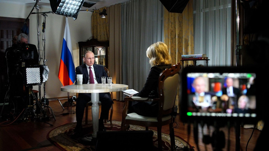 Владимир Путин дал интервью американской журналистке Мегин Келли.