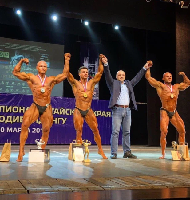 В Барнауле прошел чемпионат Алтайского края по бодибилдингу. 10 марта 2018 года.