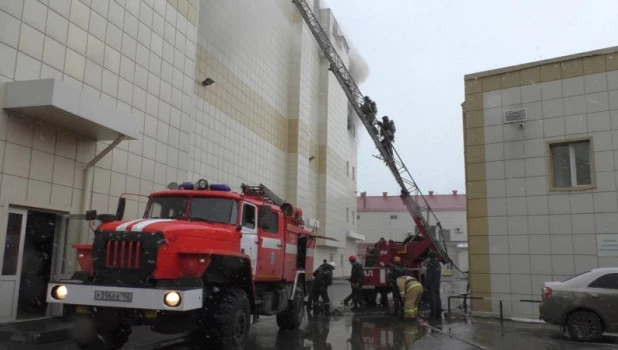 Пожар в ТЦ "Зимняя вишня".