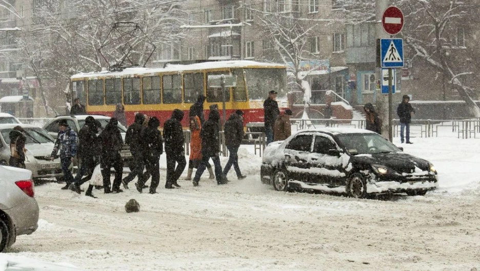 Снегопад в Барнауле.