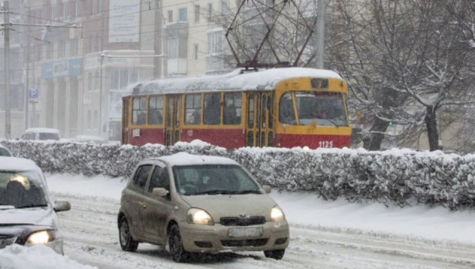 Погода в барнауле на май 2024 года. Климат Барнаула. Барнаул снег в октябре. Снегопад в Барнауле фото. Погода в Барнауле фото.