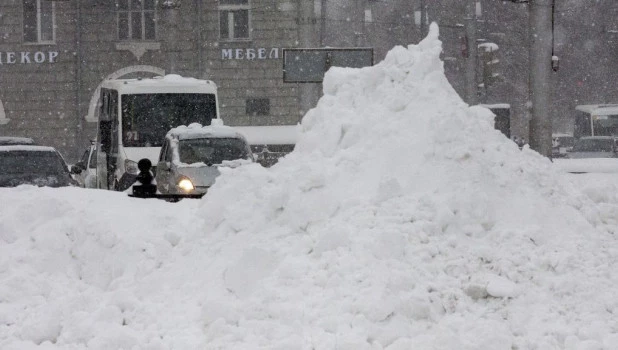 Снегопад в Барнауле.