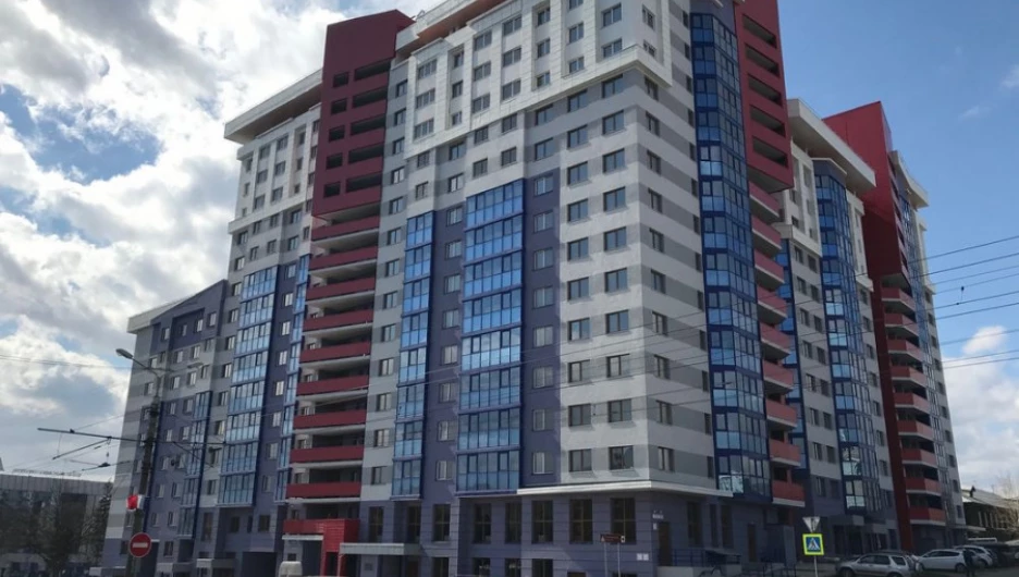 Жилой дом "Плаза" на ул. Никитина, 107 в Барнауле. Фото: altapress.ru.