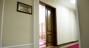 Кабинет Виктора Томенко.