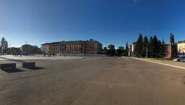 Площадь им. Ленина в Рубцовске