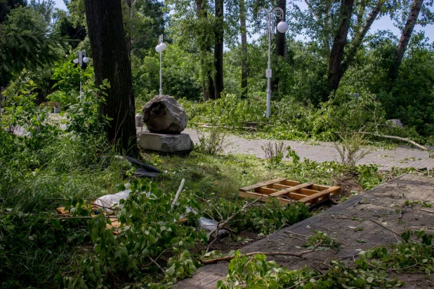 Последствия шторма в Барнауле.