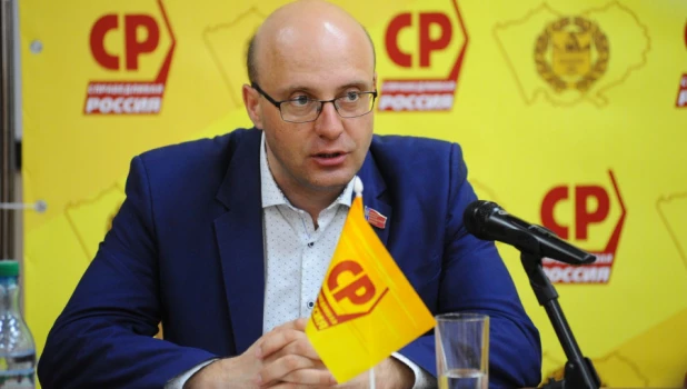 Владислав Вакаев, депутат АКЗС.