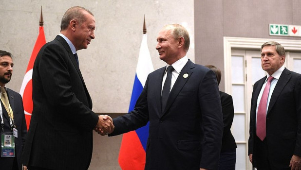 Эрдоган заявил о намерении провести двусторонние переговоры с Путиным в Иране