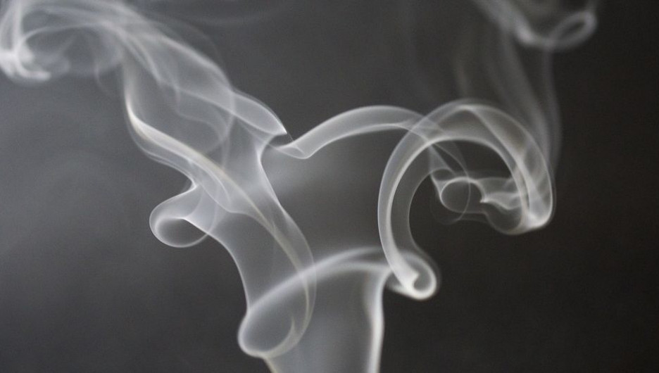 Китайская фирма требует компенсацию от алтайских предпринимателей из-за электронных сигарет