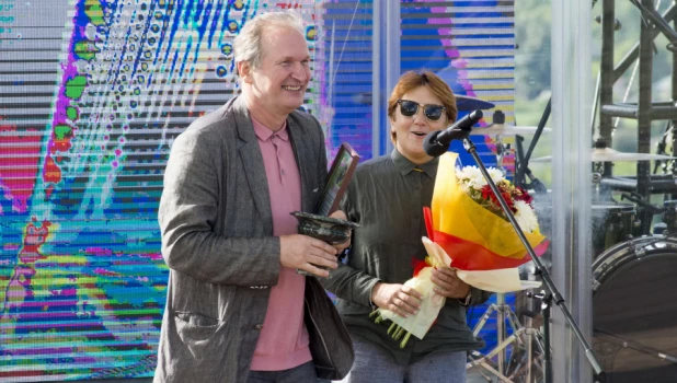 Как встречали VIP-персон в Сростках.