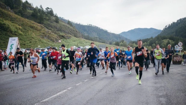 Полумарафон «Горный за бег».