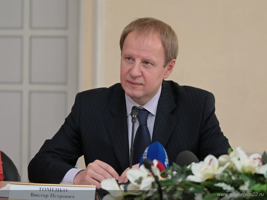 Встреча врио губернатора Алтайского края Виктора Томенко с представителями общественности. 
