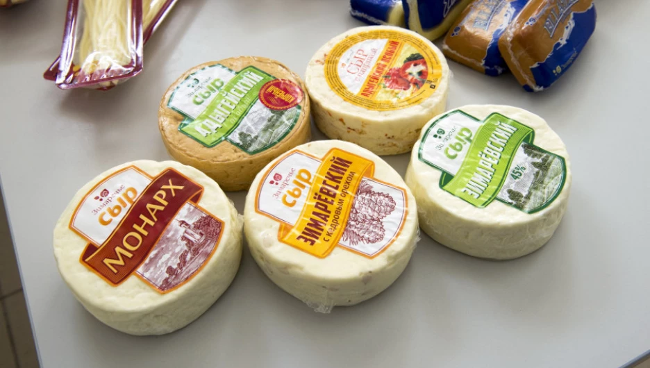 Виктор Томенко посетил завод «Рикон» в селе Зимари