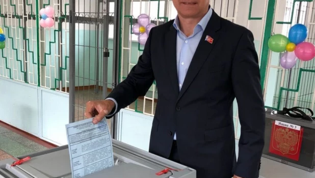 Дмитрий Аганов.