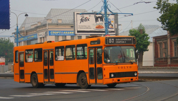 Автобус в Барнауле.