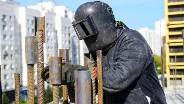 Стройка. Новостройки. Недвижимость. 