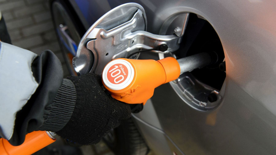 Стоит ли «сотый» бензин своих денег? Вердикт автолюбителей.