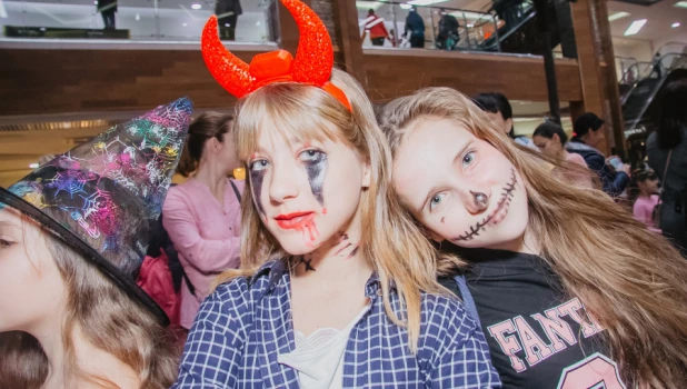 Хэллоуин в ТРЦ «Арена».