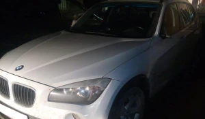 Автомобиль BMW.