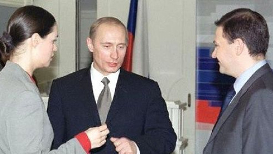 Телеведущие Екатерина Андреева и Сергей Брилёв с Владимиром Путиным, 2001 г.
