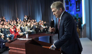 Дмитрий Песков на пресс-конференции президента.