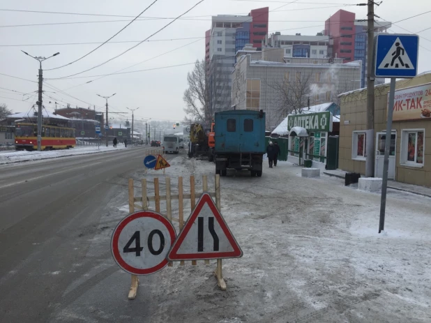 Порыв водопровода в Барнауле.