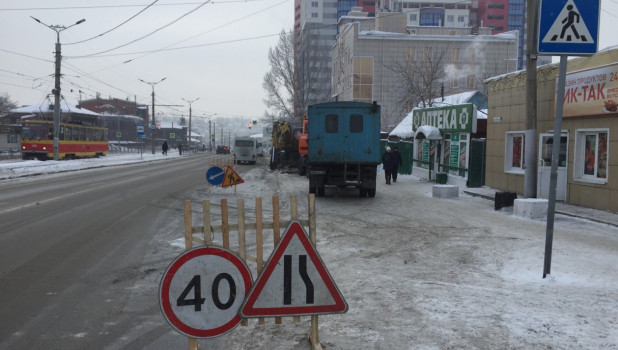 Порыв водопровода в Барнауле.
