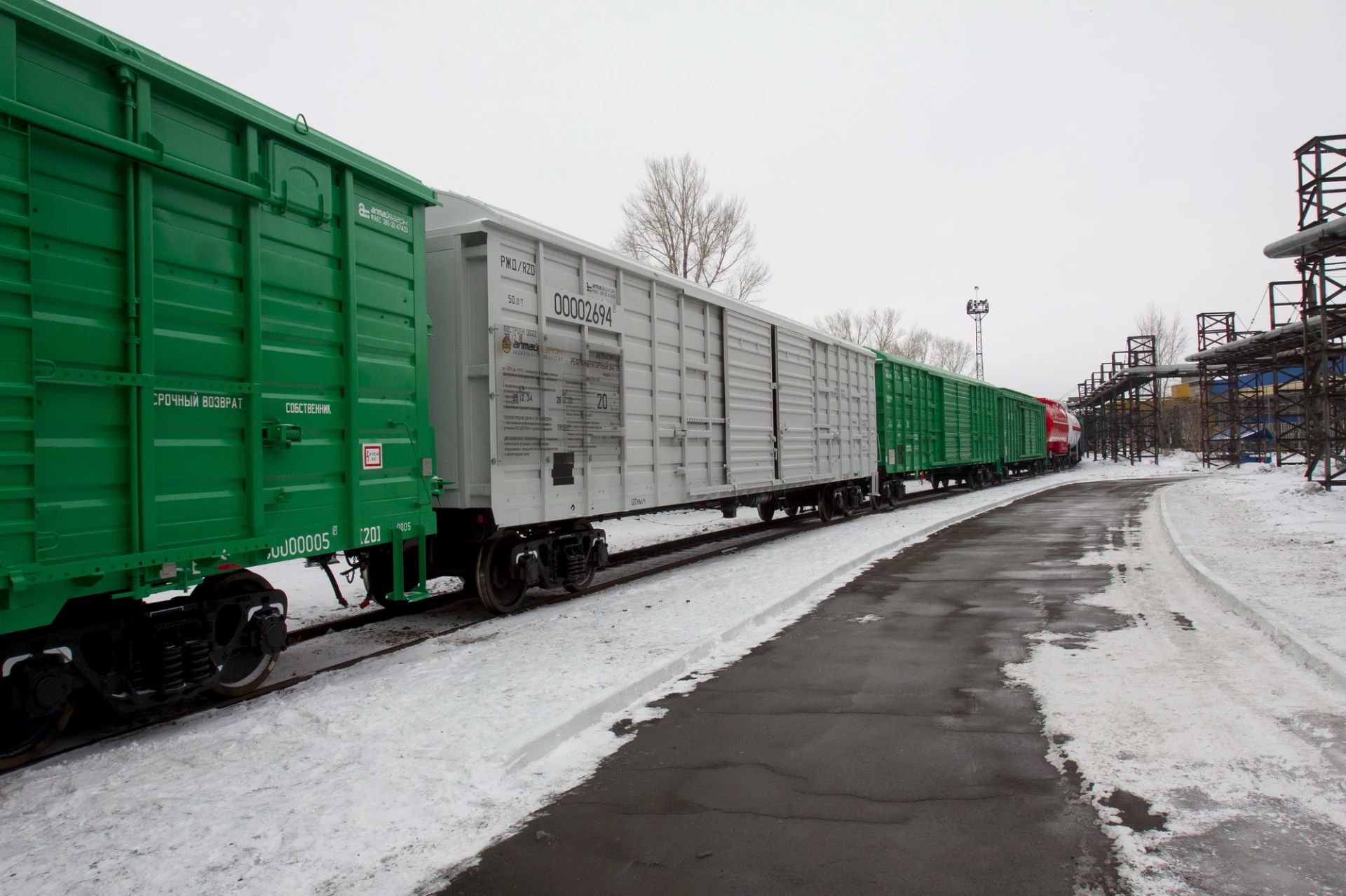 Вагонный. Алтайвагон полувагон. Крытый вагон Алтайвагон. 11-2163 Крытый вагон Алтайвагон. Новый Крытый вагон сочлененный Алтайвагон.