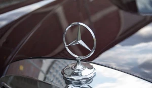 Mercedes.