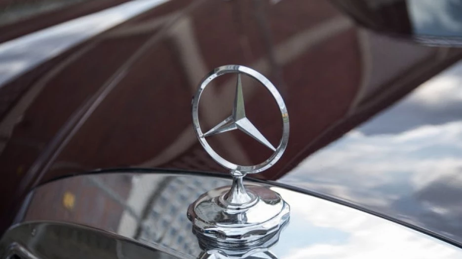 Mercedes.