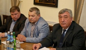 Встреча алтайских фермеров и губернатора Виктора Томенко 
