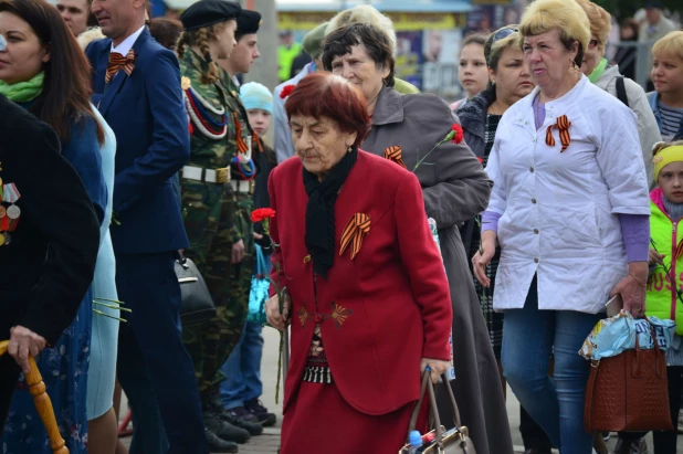 Возложение цветов на Мемориале Славы. 9 мая 2019 год.