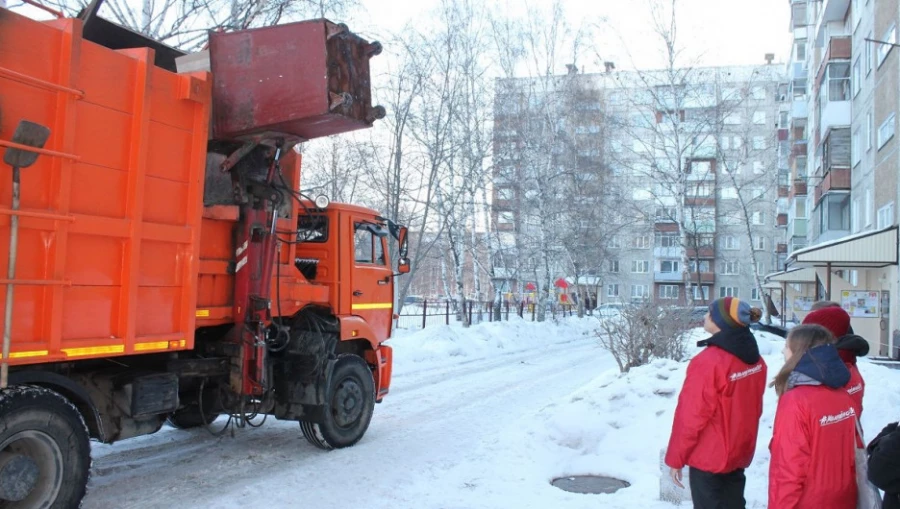 Вывоз мусора в Барнауле.