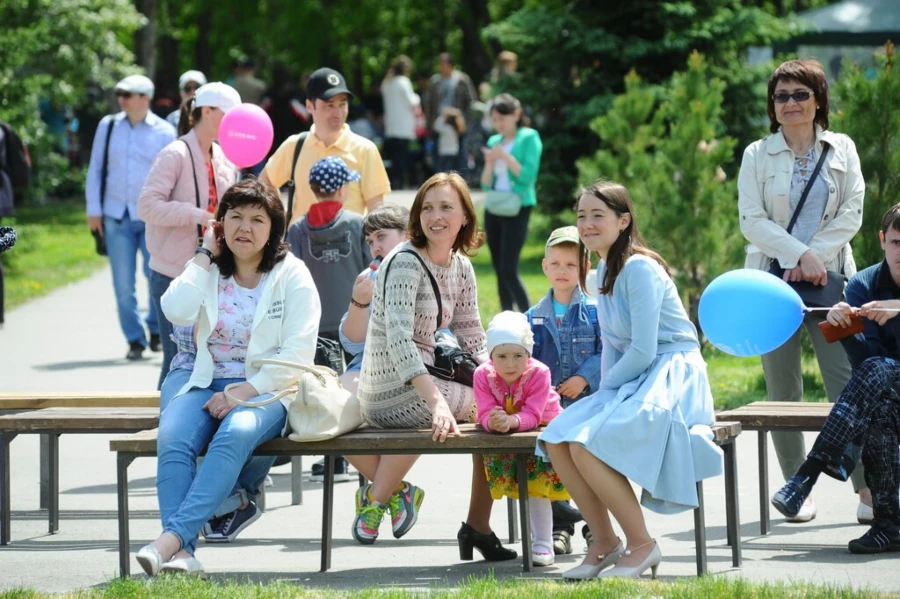 День защиты детей в Центральном парке Барнаула.
